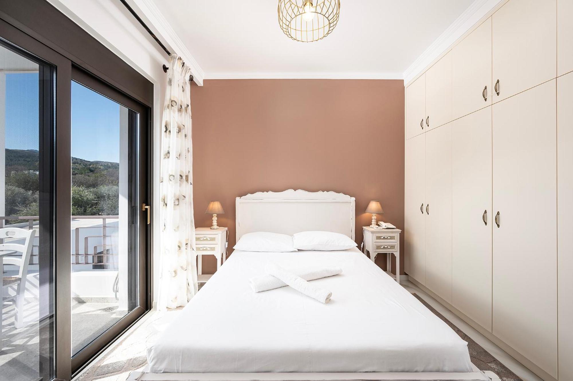 Olive Green Haven-3Br-Private Parking-Balcony Kos-stad Buitenkant foto